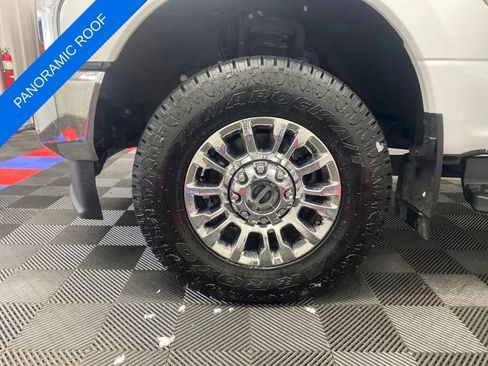 Used 2022 Ford F250 Lariat w/ Lariat Ultimate Package image 22