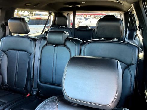 Used 2023 Jeep Wagoneer L Series III image 26