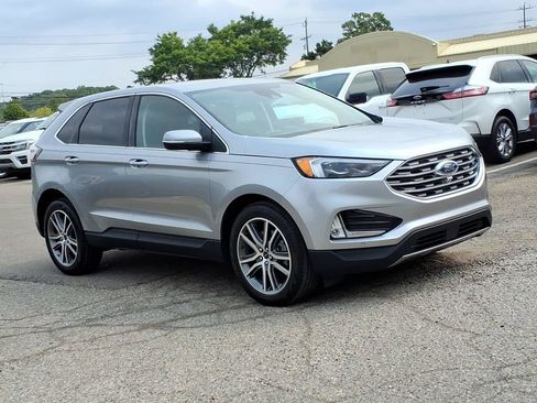 Used 2024 Ford Edge Titanium w/ Equipment Group 301A AWD/4WD image 7