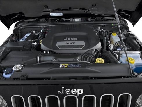 Used 2017 Jeep Wrangler Unlimited Sahara w/ Connectivity Group AWD/4WD image 17
