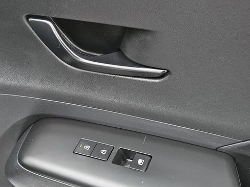 Used 2024 Hyundai Kona SEL w/ Convenience Package image 29