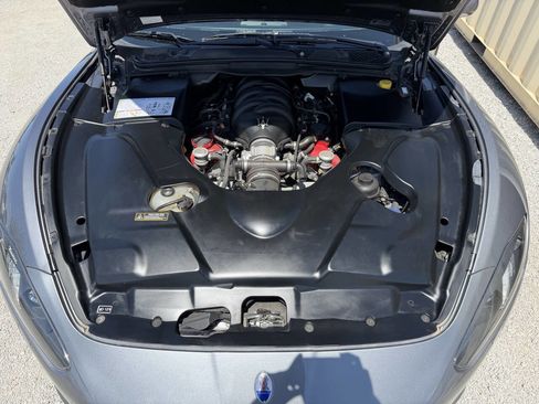 Used 2014 Maserati GranTurismo Sport RWD image 22
