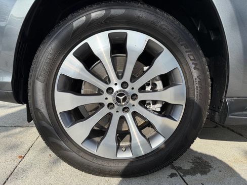 Used 2019 Mercedes-Benz GLS 450 4MATIC w/ Premium 1 Package image 21