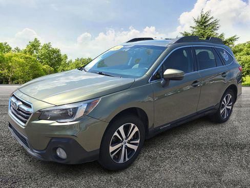 Used 2019 Subaru Outback 2.5i Limited image 3