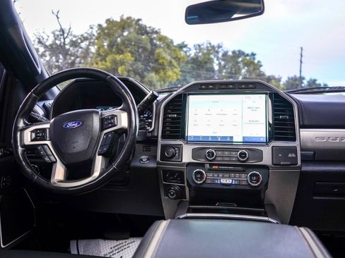 Used 2022 Ford F350 Platinum AWD/4WD image 15
