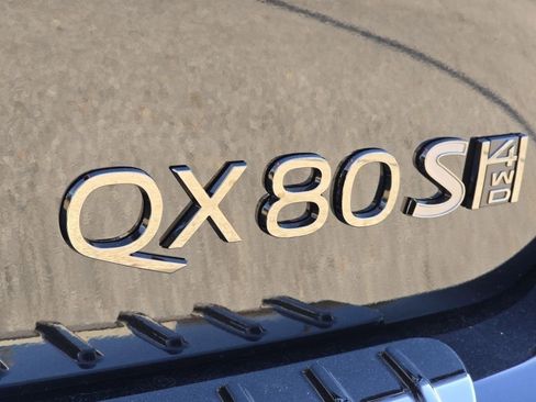 New 2026 INFINITI QX80 Sport image 15
