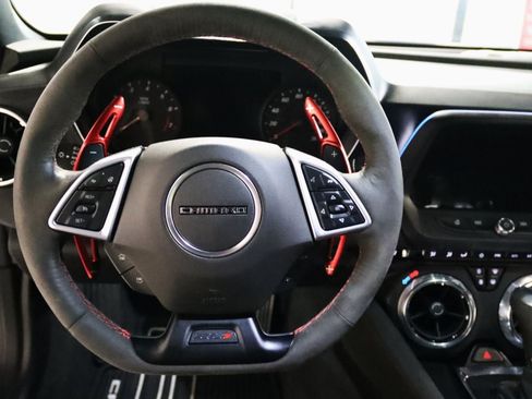 Used 2022 Chevrolet Camaro ZL1 RWD image 46