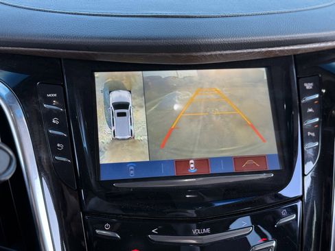 Used 2017 Cadillac Escalade Luxury image 33