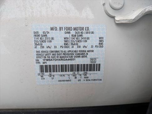 Used 2024 Ford Explorer XLT w/ Equipment Group 202A RWD image 16
