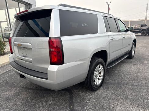 Used 2017 Chevrolet Suburban LT AWD/4WD image 3