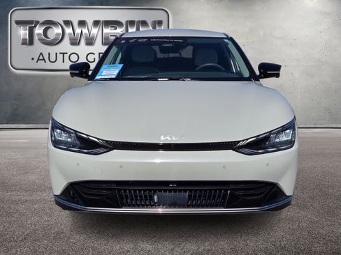 Used 2022 Kia EV6 Wind w/ Wind Technology Package image 9