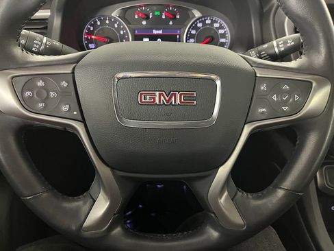 Used 2021 GMC Acadia AT4 w/ Preferred Package image 23