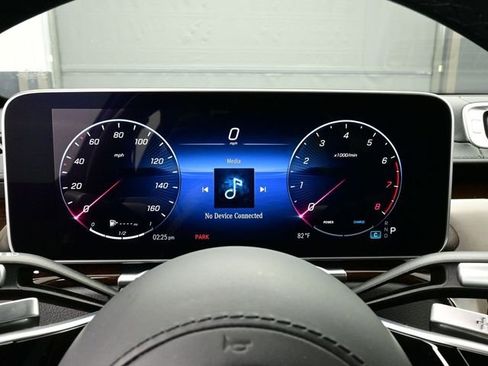 Used 2024 Mercedes-Benz S 580 4MATIC Sedan image 9