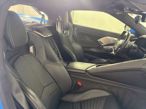 Used 2023 Chevrolet Corvette Z06 image 18
