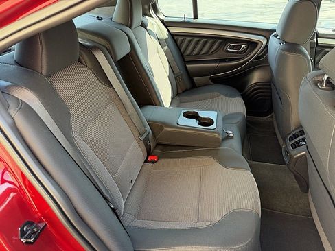 Used 2013 Ford Taurus SEL image 13