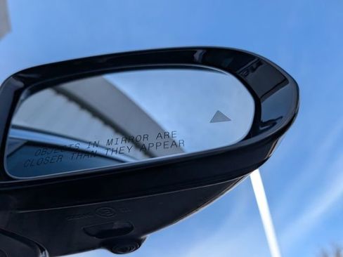 Used 2019 Mercedes-Benz E 300 4MATIC image 21