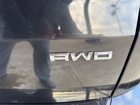 Certified 2024 Ford Escape ST-Line Select w/ Tech Pack #2 image 16