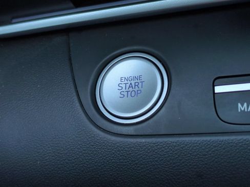 Certified 2024 Hyundai Elantra SEL FWD image 21