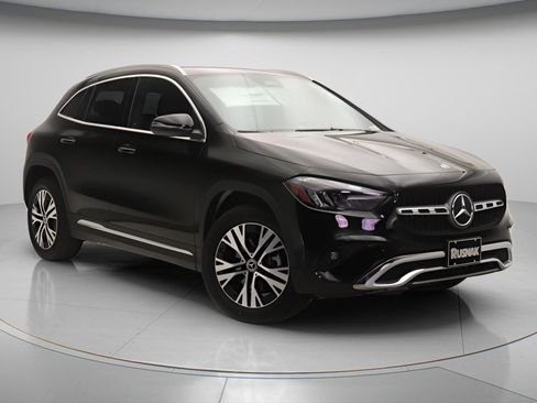 New 2026 Mercedes-Benz GLA 250 4MATIC image 1