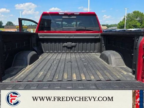 Used 2025 Chevrolet Silverado 2500 High Country w/ High Country Premium Package AWD/4WD image 28