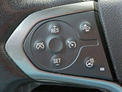 Used 2018 Chevrolet Silverado 1500 LTZ Z71 w/ Centennial Edition image 11