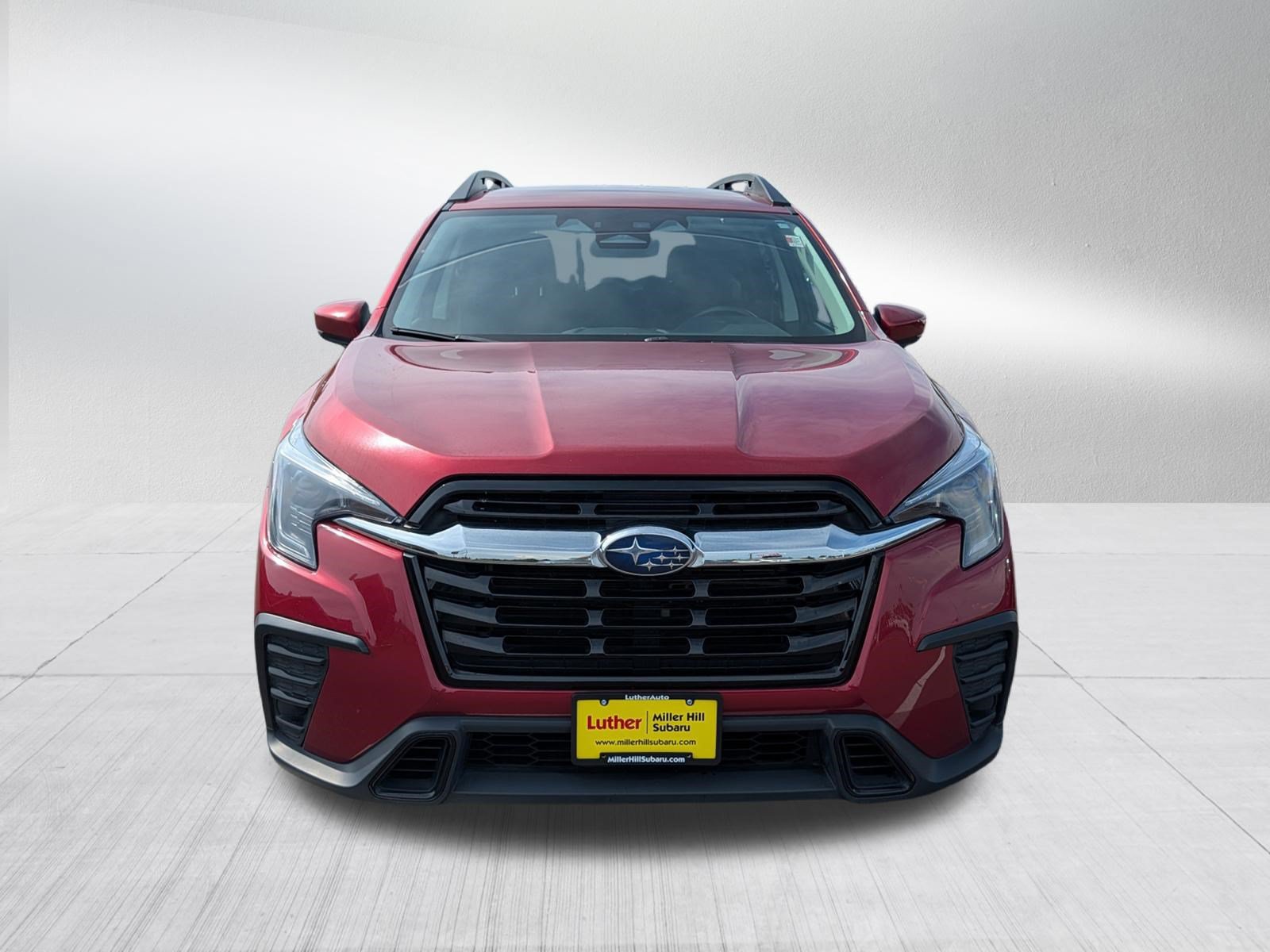 Used 2025 Subaru Ascent Premium AWD/4WD image 2