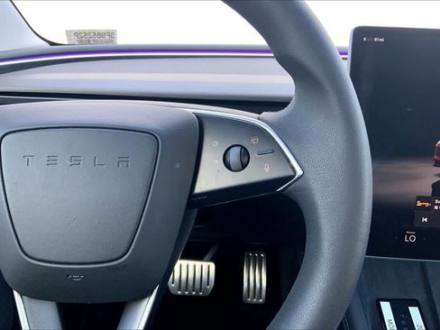 Used 2025 Tesla Model 3 Performance AWD/4WD image 25