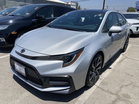 Used 2022 Toyota Corolla SE w/ Carpet Mat Package (TMS) FWD image 2
