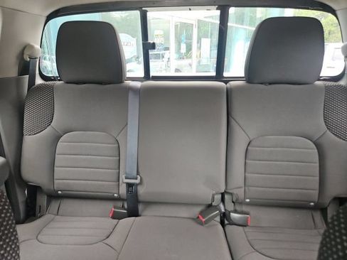 Used 2016 Nissan Frontier Desert Runner RWD image 15