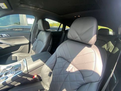 Used 2026 BMW X6 xDrive40i w/ Climate Comfort Package AWD/4WD image 21