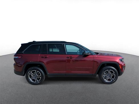 Certified 2022 Jeep Grand Cherokee Trailhawk image 9