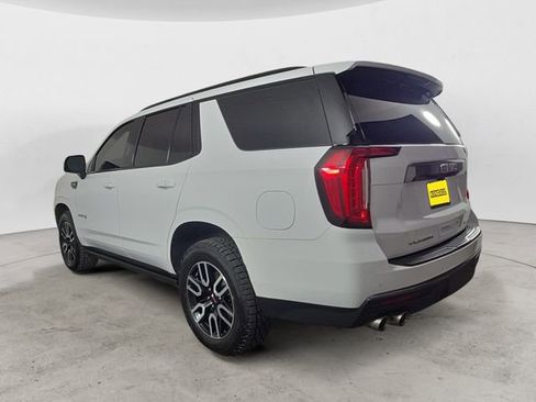 Used 2022 GMC Yukon AT4 w/ AT4 Premium Package image 3