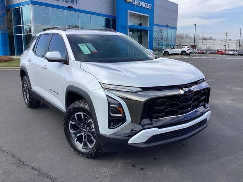 New 2026 Chevrolet Equinox ACTIV w/ Convenience Package III AWD/4WD image 7
