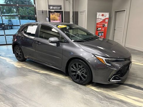 Used 2024 Toyota Corolla XSE FWD image 25