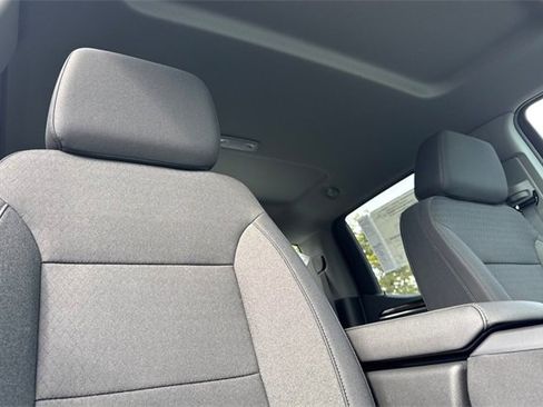 New 2026 GMC Sierra 1500 Elevation image 18