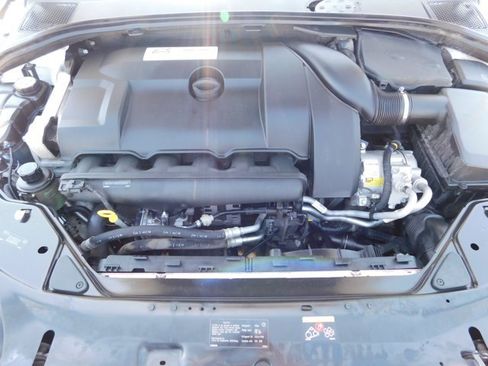 Used 2012 Volvo XC70 T6 AWD/4WD image 30