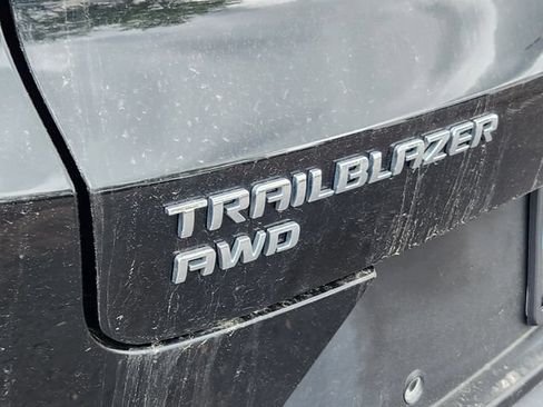 Used 2021 Chevrolet TrailBlazer LS AWD/4WD image 11