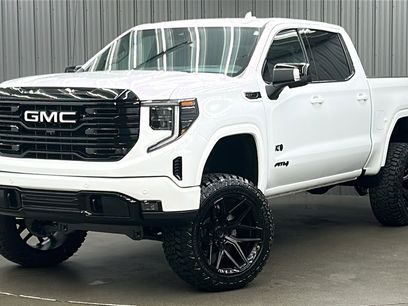 Used 2024 GMC Sierra 1500 AT4 w/ Technology Package