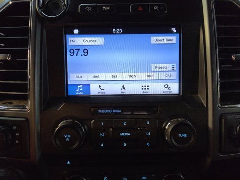 Used 2018 Ford F150 XLT w/ Equipment Group 302A Luxury image 25