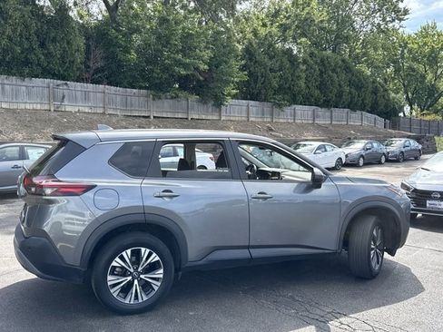 Used 2023 Nissan Rogue SV image 6