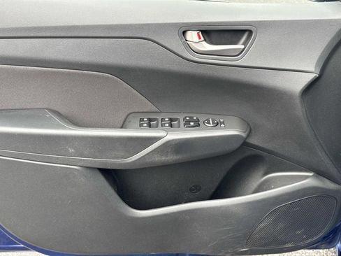 Used 2019 Hyundai Accent SEL image 21