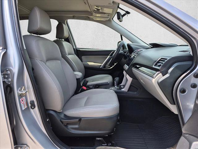Used 2017 Subaru Forester 2.5i Limited AWD/4WD image 18