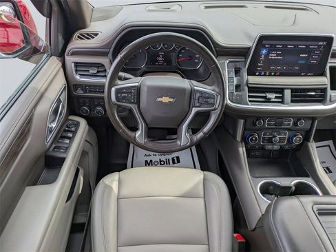 Used 2021 Chevrolet Tahoe LT w/ Luxury Package image 17