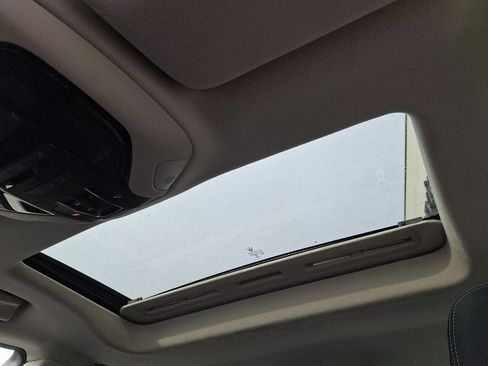 Used 2021 Maserati Ghibli Trofeo image 15