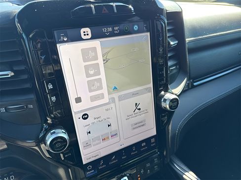 Used 2023 RAM 1500 Limited w/ Trailer Tow Group image 30