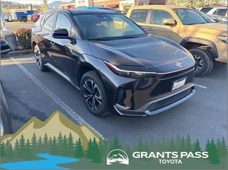 Used 2023 Toyota bZ4X XLE video 1