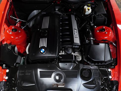 Used 2008 BMW Z4 3.0i image 8