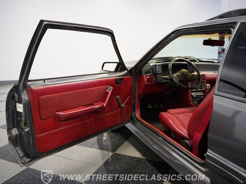 Used 1987 Ford Mustang GT image 37