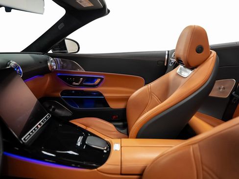 Used 2022 Mercedes-Benz SL 63 AMG 4MATIC image 61