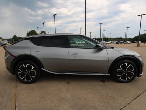 Used 2024 Kia EV6 Wind AWD/4WD image 4
